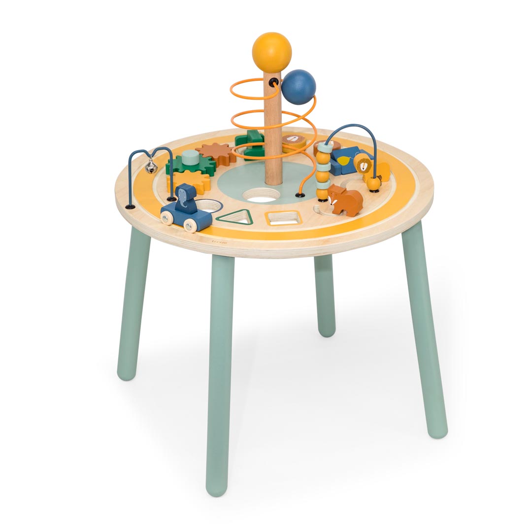 Mesa de actividades con animales de madera 